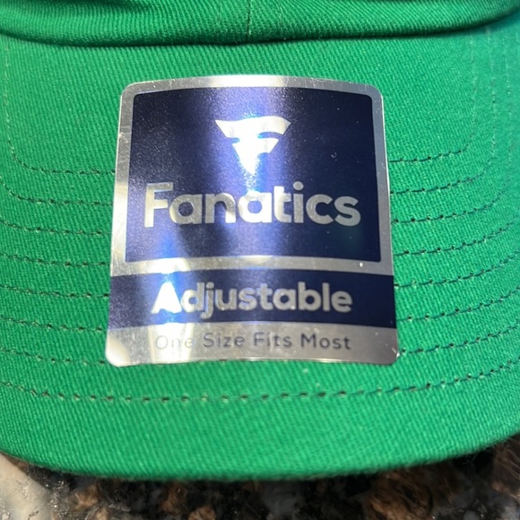 Chicago Blackhawks lucky 🍀 Irish hat adjustable. NWT. - Picture 2 of 8